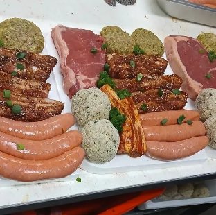 Multy Cut Meats @ Yorkeys Knob photo 5