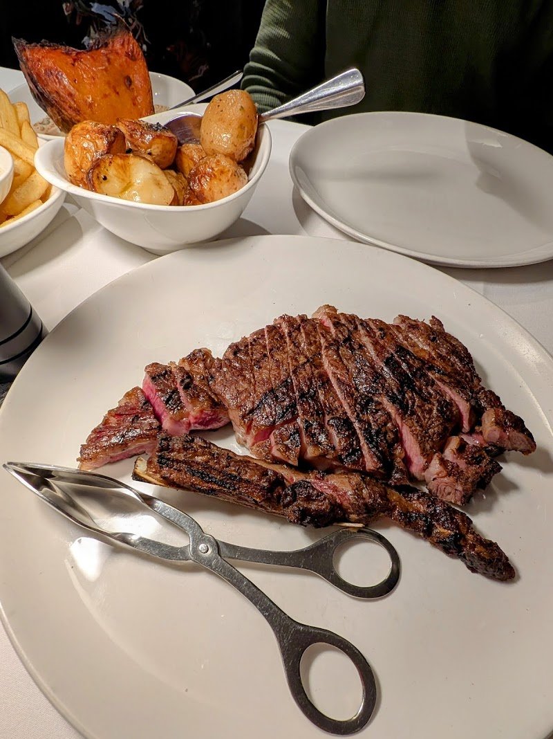 Fatcow on James St photo 8